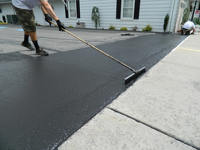 Защитно-гидроизолирующие покрытия асфальта с минеральным наполнением Mineral Filled Seal Coat